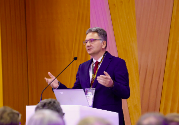 Jovanović na konferenciji „Data Center Industry 2025“ u Ljubljani