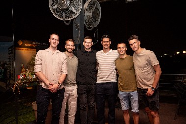 SLAVLJE DO JUTRA Crno-beli proslavili titulu: Ovi pevači su ih zabavljali!