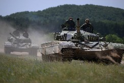 VOJSKA SRBIJE AKTIVIRALA TENKOVE, HAUBICE I "LAZARA 3" Kadeti krenuli u akciju, pomogla im i kopnena vojska!