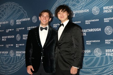 SAD ĆE SVI ČUTI ZA NJEGA Ko je mladić za koga je Zakerberg platio 15 milijardi dolara