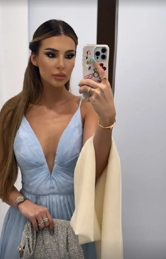 ANASTASIJA RAŽNATOVIĆ ZABLISTALA NA VENČANJU Danas je za nju važan dan, emotivni momenti iz crkve (FOTO)