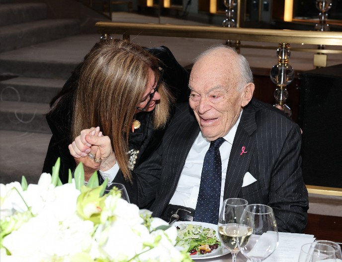 UMRO LEONARD LODER Njegovo bogatstvo procenjeno na milijarde dolara