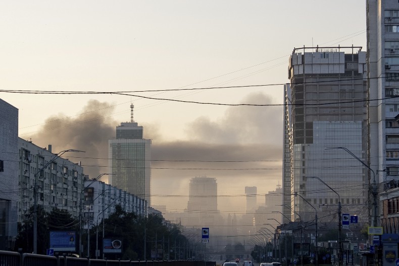 RUSI PREORALI KIJEV! Veliki broj mrtvih u prestonici Ukrajine, Šojgu stigao kod najvećeg saveznika