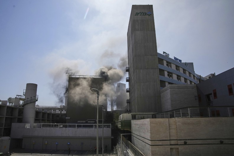 IZRAEL NAJAVIO KRVAVU OSVETU Pogledajte zastrašujuće fotografije bolnice nakon raketnog napada Irana