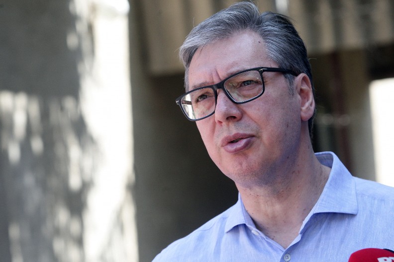 "SADA NEMAJU NIKAKVU ŠANSU" Vučić demontirao blokadere: "Gde će čekićem na bager?"