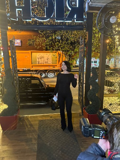 "DOBILA SAM ŠAMARČINU OD NJEGA" Pevačica poznatog kolegu optužila za nasilje!