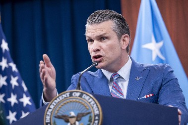 OTKRIVENI ŠOKANTNI DETALJI NAPADA AMERIKE NA IRAN Hegset otvorio karte, ljudima pale vilice