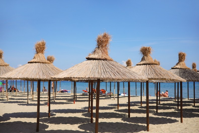 UPOZORENJE SRPSKIM TURISTIMA, ALEKSANDRA JEDVA IZVUKLA ŽIVU GLAVU U NEI PORIJU: "Na toj plaži mi je život ugrožen"