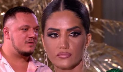 KAKVO PONIŽENJE: Anđela uhvatila Gastoza u akciji sa drugom devojkom, posle ovoga nema dalje! (VIDEO)