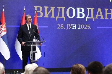 MNOGO JE ZLA NANESENO SRBIJI Vučić: Rekao sam im da proglase pobedu, biće nasilja ali država će biti sačuvana (FOTO/VIDEO)