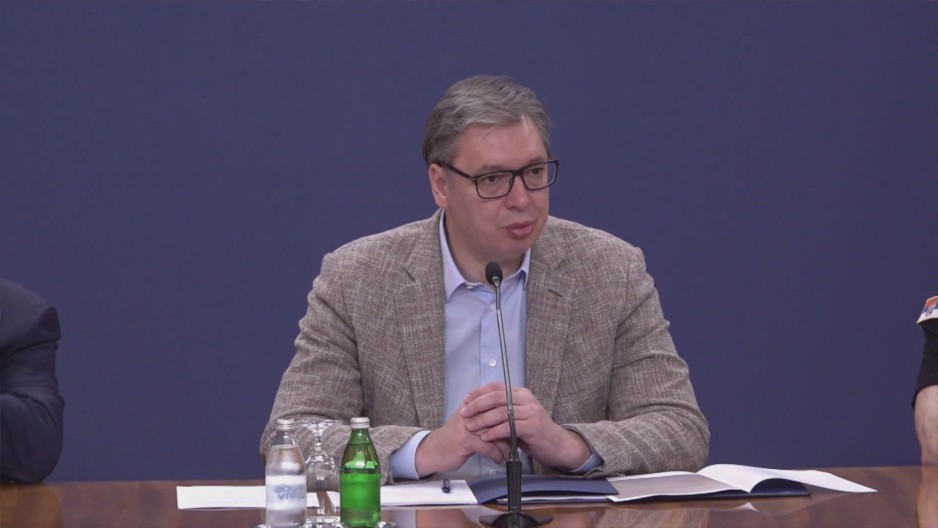 "OVO NIGDE NISAM VIDEO U EVROPI, TO ŠTO JE NAŠA POLICIJA URADILA SINOĆ" Vučić: Osvetlali su obraz Srbije