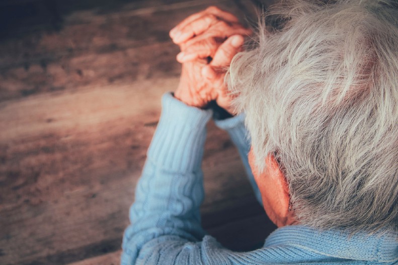 „IZVINITE, IZGUBIO SAM SE“ Dirljiva priča deke koji je samo hteo da poseti očev grob