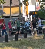 BLOKADERI NASTAVLJAJU DA MALTRETIRAJU GRAĐANE Zbog njihove bahatosti stvaraju se kolone automobila (VIDEO)