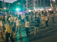 PAVLE CICVARIĆ PREDVODI HAOS! Blokaderi treću noć zarobljavaju magistralu Užice – Zlatibor! (FOTO)