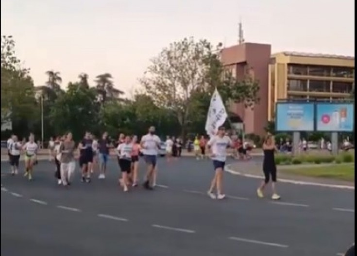 DA LI DOBRICA UOPŠTE IMA OČI? Veselinović se hvali blokadom koju vidi samo on – istina na snimku je brutalna! (VIDEO)