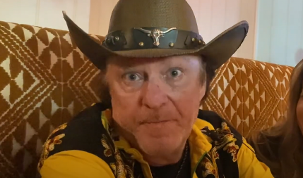 UMRO MAJKL MEDSEN, POLICIJA ISTRAŽUJE SMRT GLUMCA! Voleo je Srbiju i jedina žal mu je bio što sina nije doveo ovde