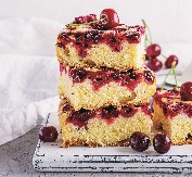 VERIN VOĆNI KOLAČ U slatko kiselkastom spoju sa višnjama, nema mu ravnog!