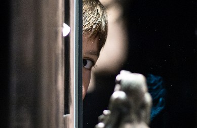 "NIJE PRIČAO, SAMO JE LAJAO" Napuštenog dečaka (8) odgajao čopor pasa, nezapamćen slučaj na Tajlandu (FOTO)