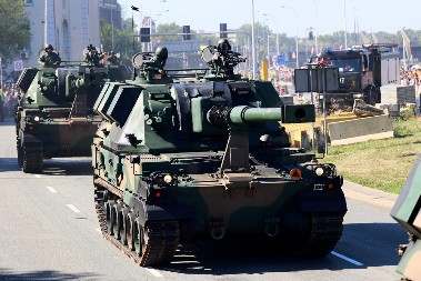 MILION POLJAKA SPREMA SE ZA RAT! Eksplozivna poruka generala: "Gađaćemo Rusiju!"