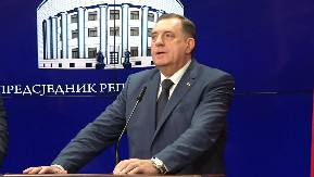 UKINUT PRITVOR MILORADU DODIKU: Predsednik Srpske pušten da se brani sa slobode