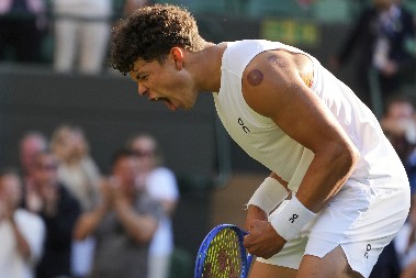 PREOKRET AMERIKANCA ZA ČETVRTFINALE Šelton izbacio Sonega, čeka novog Italijana ili Bugarina