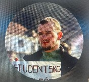 TARIK HAZIROVIĆ, LIDER NOVOPAZARSKIH BLOKADERA, SA PIŠTOLJEM U RUCI POZIVA NA NASILJE PREMA POLICIJI! (FOTO/VIDEO)