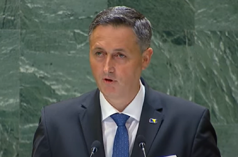 BEĆIROVIĆ OPET UDARIO NA RUKOVODSTVO SRBIJE! Smeta mu jer Vučić ne dozvoljava da se Srbi proglase za genocidni narod!