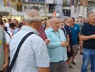 BLOKADERI OPET DIVLJAJU! Ibarska magistrala opet pod opsadom (FOTO)