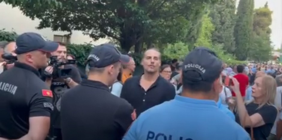 HAOS ISPRED „VILE GORICA“ Neokomitski ekstremisti se sukobili sa policijom u pokušaju političkog pritiska na državu