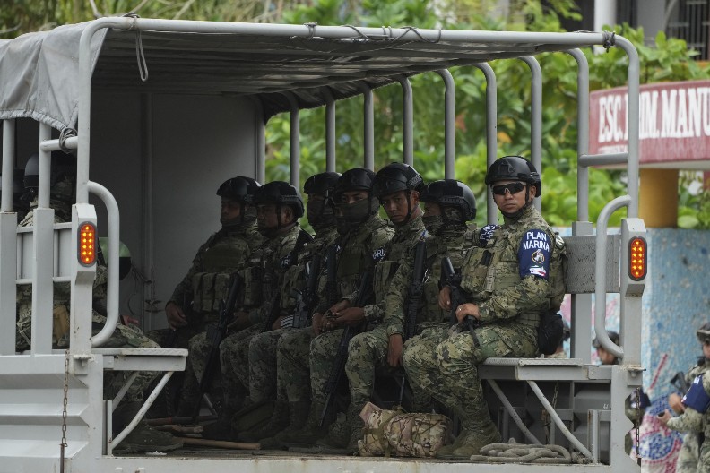 PRONAŠLI 42 VREĆE NA IMANJU, KADA SU IH OTVORILI SAČEKAO IH HOROR Užas u Meksiku