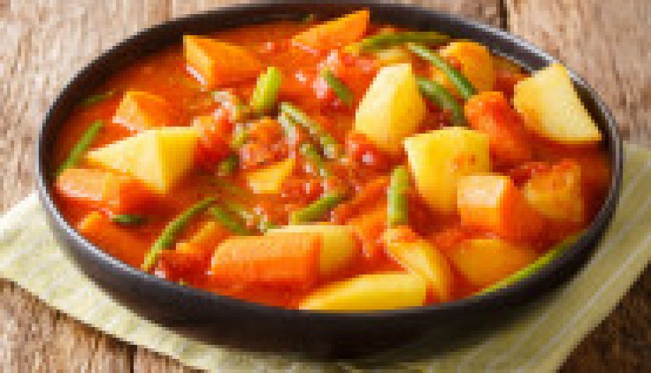 MANASTIRSKI PAPRIKAŠ Držaće vas dugo sitim, a pojede se u slast