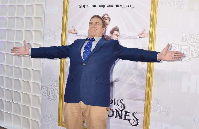 SMRŠAO 90 KILOGRAMA Glumac se bukvalno prepolovio, od bucmastih obraza ni traga, skroz je fit