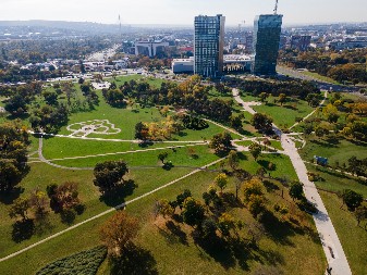 Park Ušće dobija novo drveće, uz maksimalno očuvanje postojećih stabala