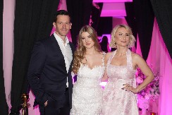 ŽESTOKA SVAĐA MAJKE I ĆERKE! Goca Tržan i Lena u okršaju, evo zbog čega!