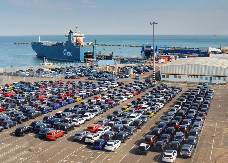 Evropske luke postale su groblja novih automobila – i sad može da bude još gore