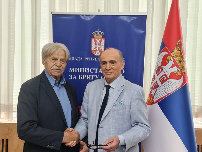 SELO I OPERA, ZAŠTO DA NE? Održani Miholjski susreti sela širom Srbije