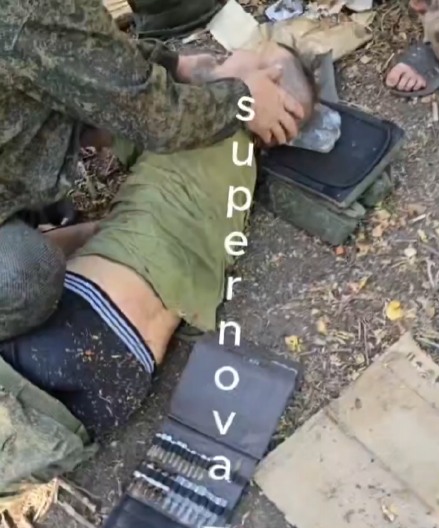 DRAMA NA FRONTU, POJAVILI SU SE SNIMCI AGONIJE RUSKIH VOJNIKA: "Povraćaju, pokušavaju da dišu, neki su umrli! Šta se dešava?!“ (FOTO)