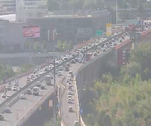 POČINJU VELIKE GUŽVE U SAOBRAĆAJU Evo kakvo je stanje na ulicama Beograda (FOTO)