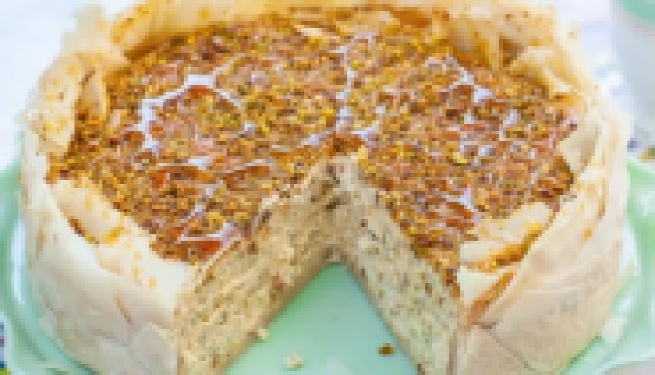 BAKLAVA ČIZKEJK Polizaćete i tanjir koliko je ukusno, dve omiljene poslastice u jednoj