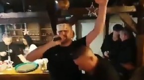 ''BRAVO JUGOSLOVENI!'' Srbi, Hrvati i Bošnjaci zapevali zajedno čuveni hit, rasplakali i oduševili region! (VIDEO)