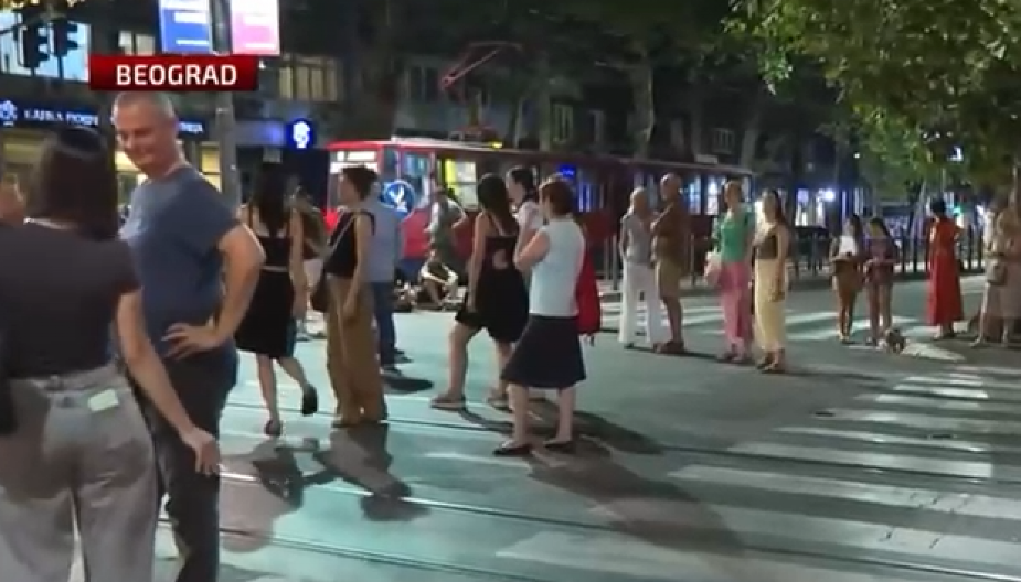 BLOKADE SU PUKLE, NAROD JE UZ VUČIĆA Ovo je priznao čak i Žarko Bogosavljević koji ih je do juče podržavao! (FOTO)