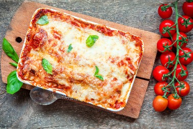 LAZANJE SA PILETINOM Eksplozija ukusa u svakom zalogaju, po starom italijanskom receptu