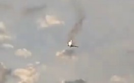 AVION U PLAMENU PADA NA ZEMLJU Objavljen snimak, svih 49 putnika stradalo (VIDEO)