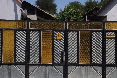 DO TRAGEDIJE JE DOŠLO KADA JE BAKI POBEGLO PILE Alo! u selu u kojem su psi ubili ženu