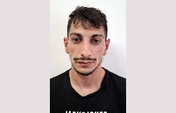 ON JE OSUMNJIČEN DA JE UZNEMIRAVAO ŽENE U BEOGRADU Policija sumnja da je broj njegovih žrtava veći (FOTO)