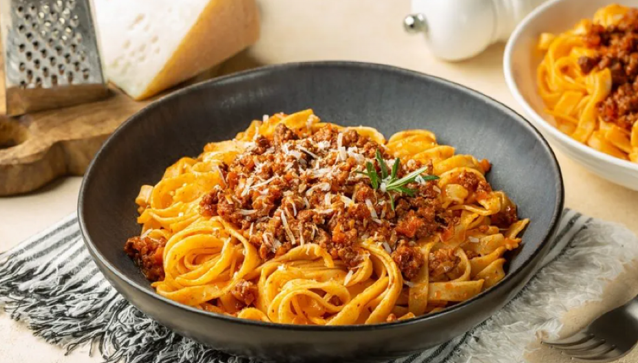 ORIGINALNI RECEPT ZA BOLONJEZE IZ 1892. GODINE Nekoliko stvari se razlikuje od današnjeg, a ukus je fantastičan