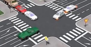 OVA SAOBRAĆAJNA DILEMA JE ZBUNILA I NAJISKUSNIJE VOZAČE Ko prolazi prvi na raskrsnici, a ko mora da čeka? (VIDEO)