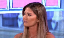 VODITELJKA PINKA GRCA U SUZAMA ZBOG GASTOZA! Evo šta se desilo u programu uživo, muk u studiju!