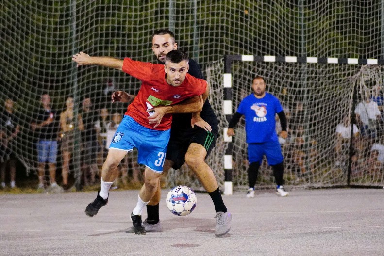 MAJSTORI NA PETOPARCU Čvrga najbolji, Žići pola miliona dinara