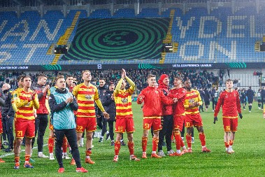 POLJACI ZBOG OVOGA ODUŠEVILI SRBE Navijači Jagjelonije bili na meču protiv Pazara, a onda objavili video koji je raspametio sve (VIDEO)